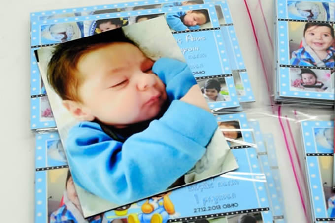 minnie-mouseli-erkek-bebek-magneti