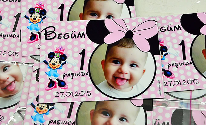 minnie-mouseli-pembe-dogumgunumagneti-1