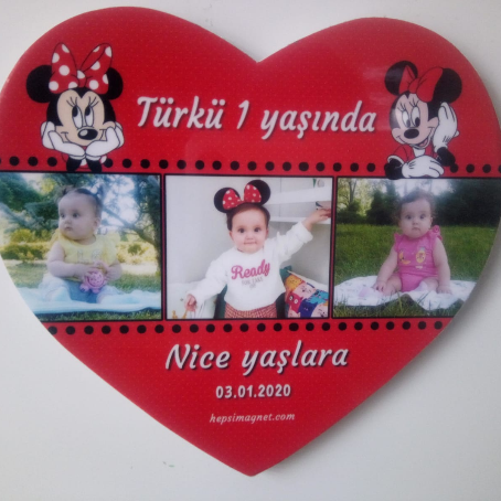 Türkü 1 Yaşında Kalp Şekilli Magneti