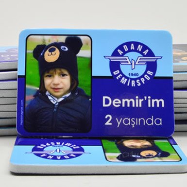 Demir 2 Yaşında Buzdolabı Magnetleri