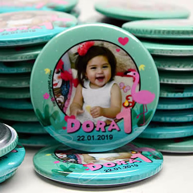 Dora 1 Yaşında 58 mm Açacaklı Magneti